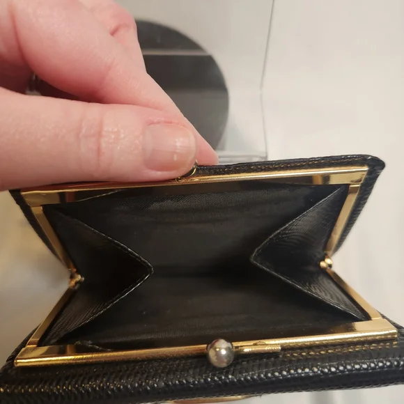 Salvatore Ferragamo Vara Vintage Wallet - Picture 8 of 12